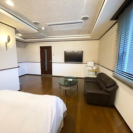 Hotel Ritz Koshien Nishinomiya Exteriör bild